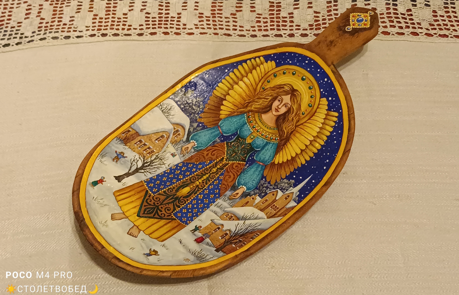 Латка-тарелочка  «Босой Ангел» старинная деревянная с ручной росписью