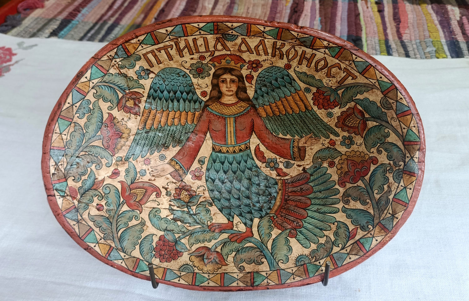 Тарелка "Птица Алконост" старинная деревянная&nbsp; с ручной росписью&nbsp;