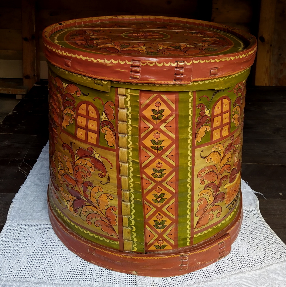 Короб круглый старинный лубяной "Прогулка (Северная Двина)" (большой)